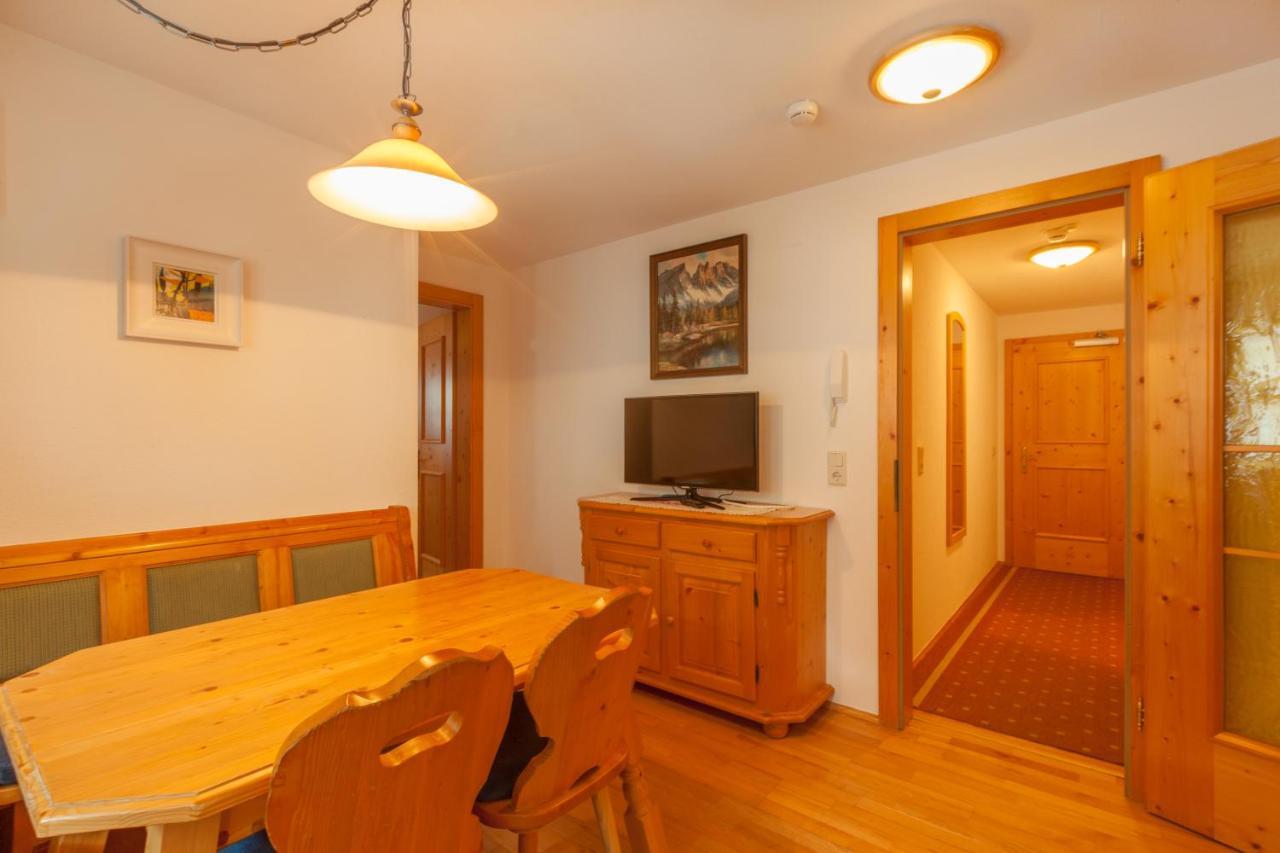 Ferienwohnung Chasa Per La Punt Galtür Exterior foto