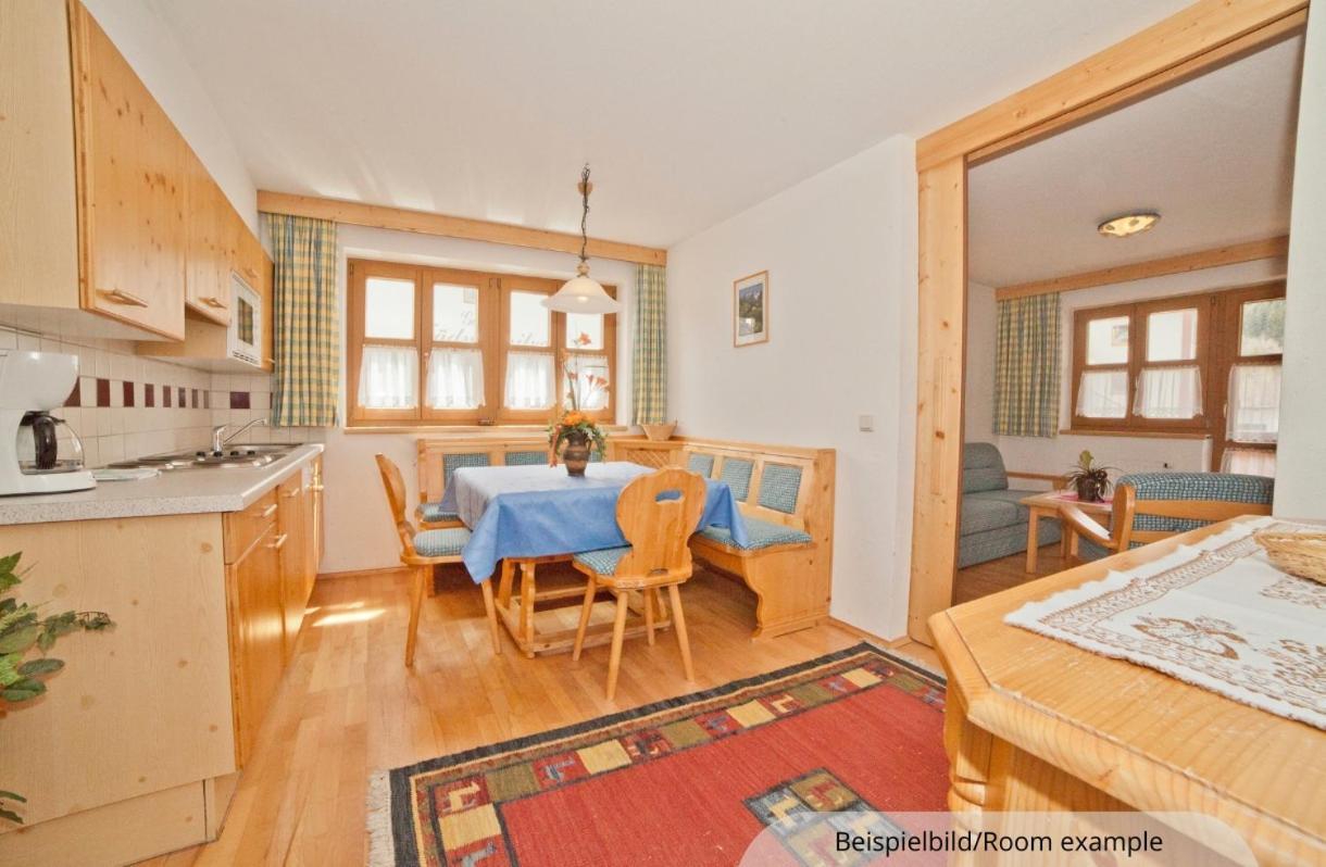 Ferienwohnung Chasa Per La Punt Galtür Exterior foto