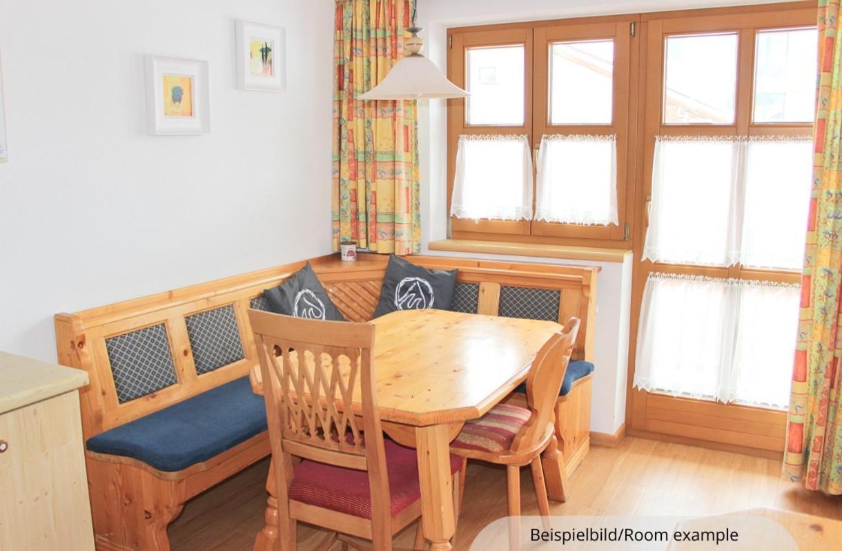Ferienwohnung Chasa Per La Punt Galtür Exterior foto