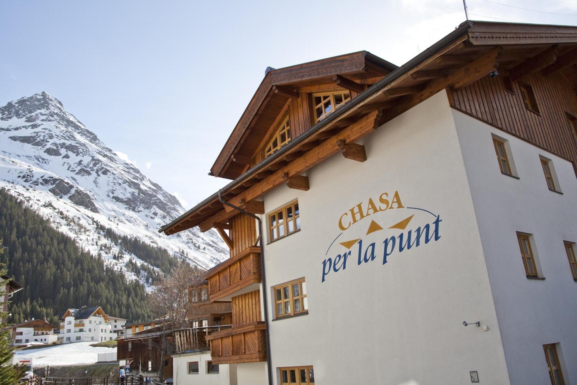 Ferienwohnung Chasa Per La Punt Galtür Exterior foto
