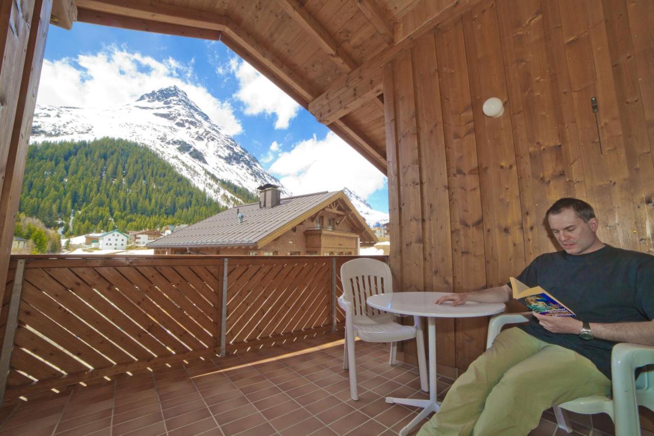 Ferienwohnung Chasa Per La Punt Galtür Exterior foto